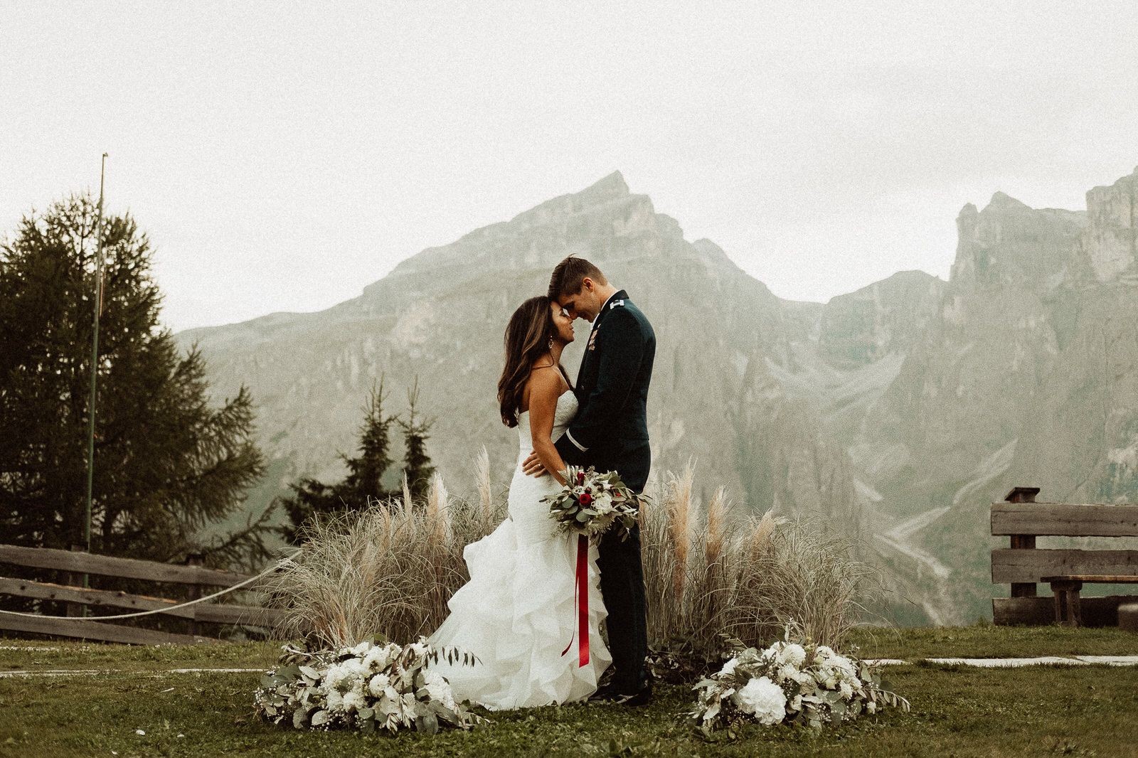 Portraits - Wedding in the Dolomites, Colfosco, Italy - Italian Apls