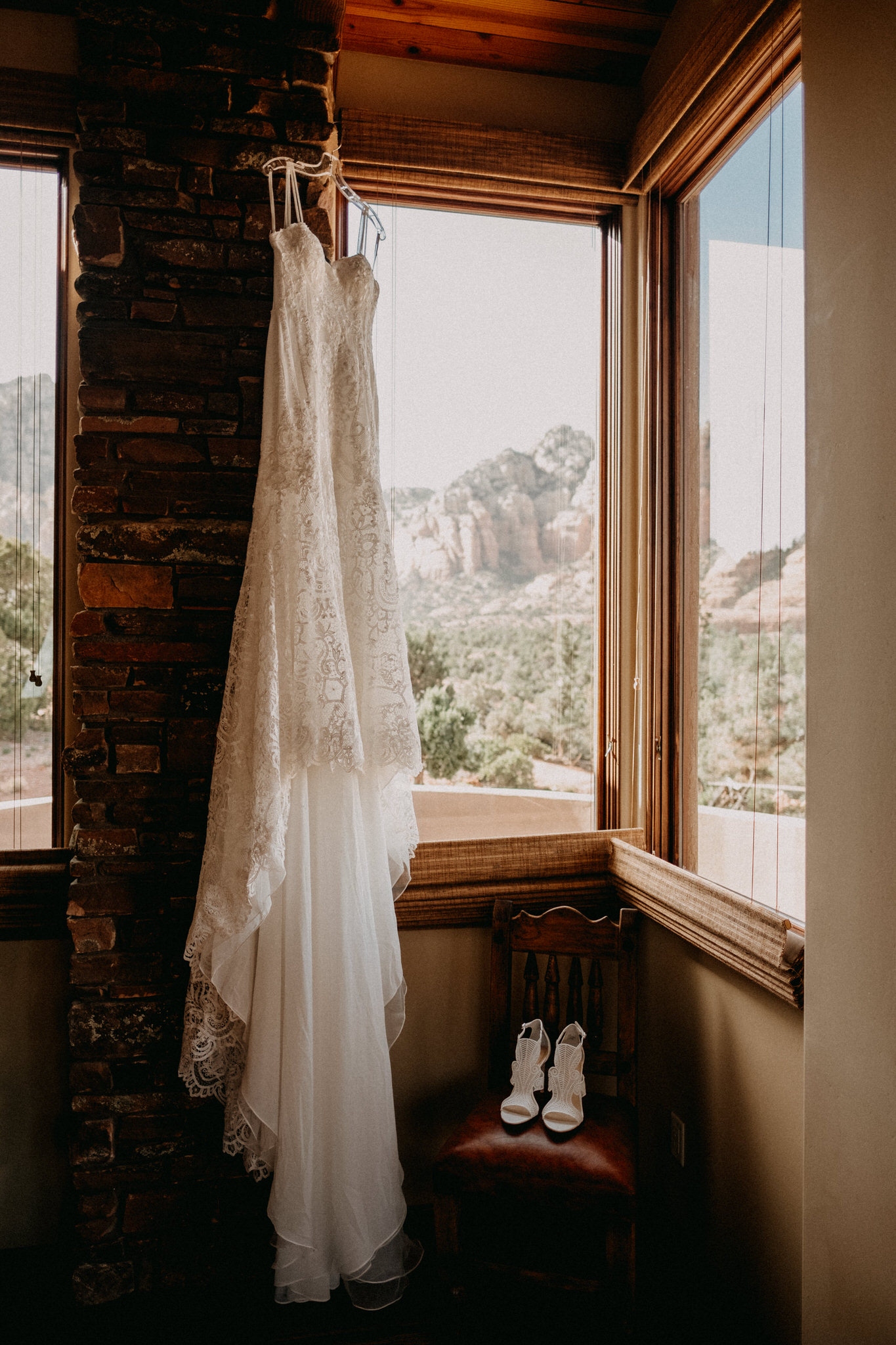 Wedding in Arizona, Sedona - Bride's getting ready