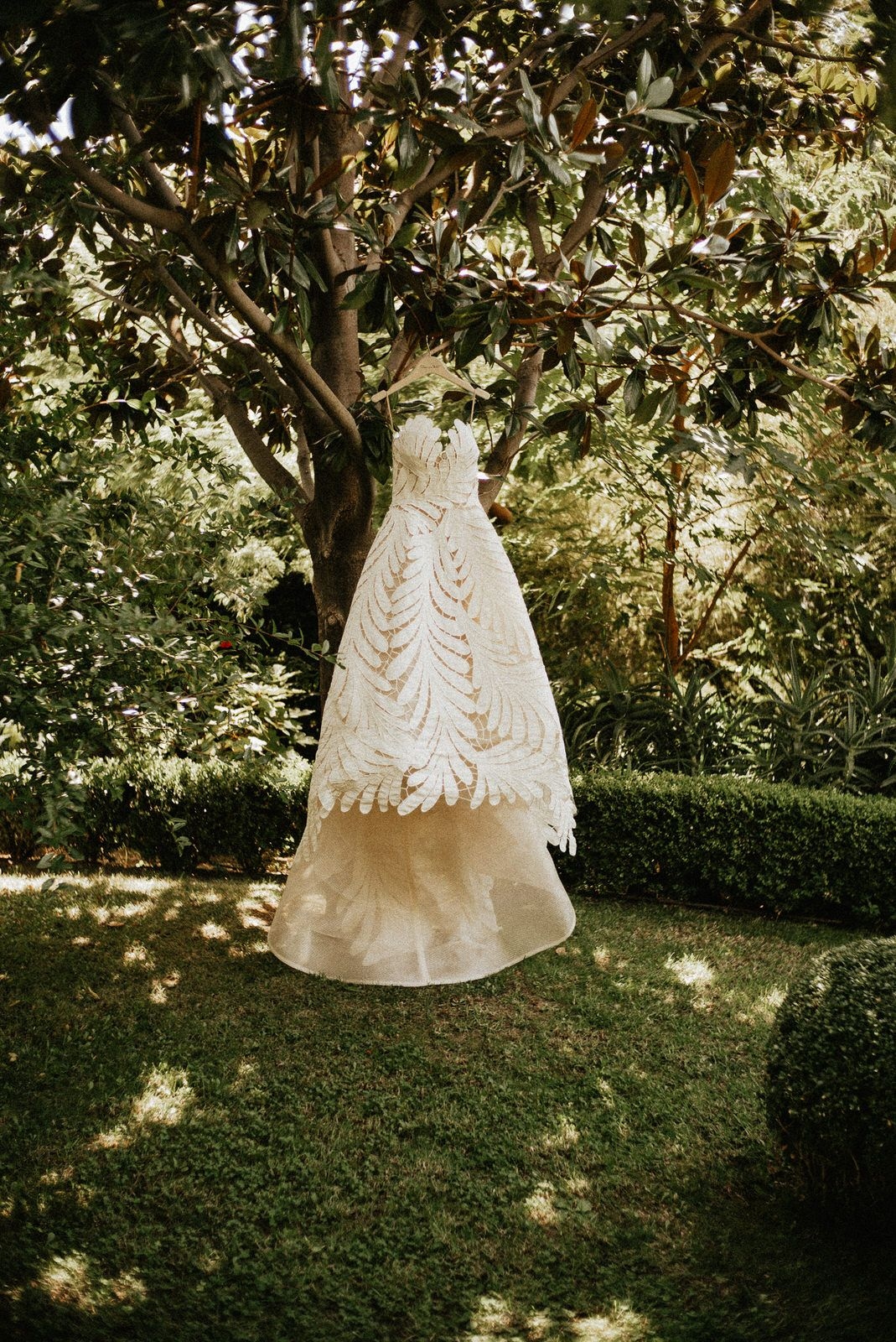 Oscar De La Renta Wedding Dress in Amalfi Coast - Intro
