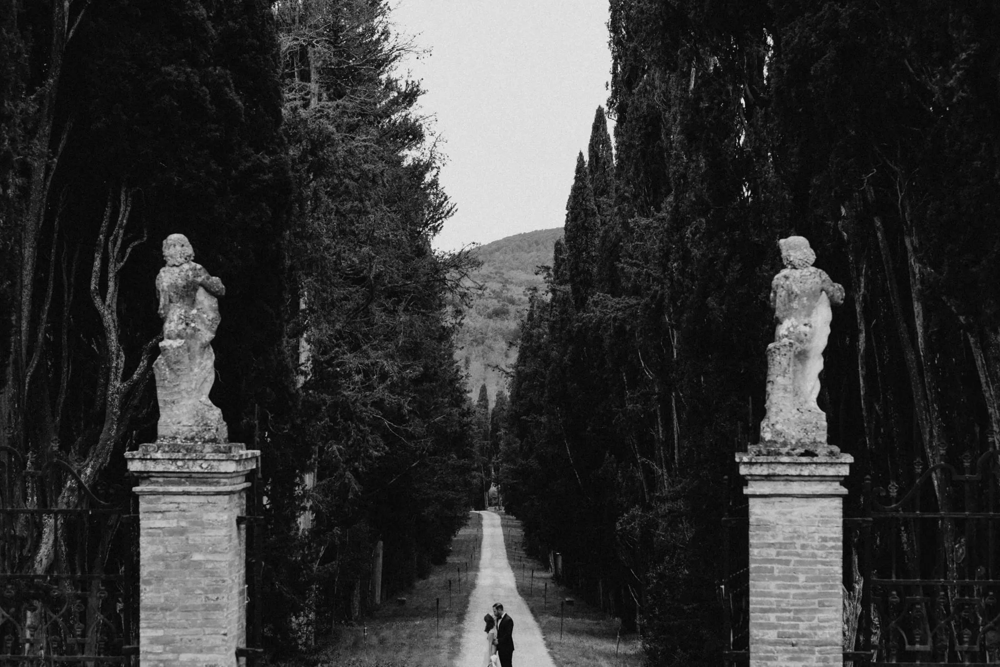 Wedding at Borgo Stomennano, Tuscany - Portraits